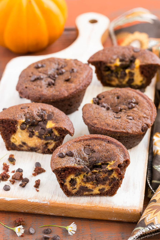 chocolate-pumpkin-cheesecake-muffins-1-683x1024