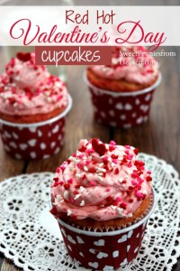 red-hot-valentines-day-cupcakes-682x1024